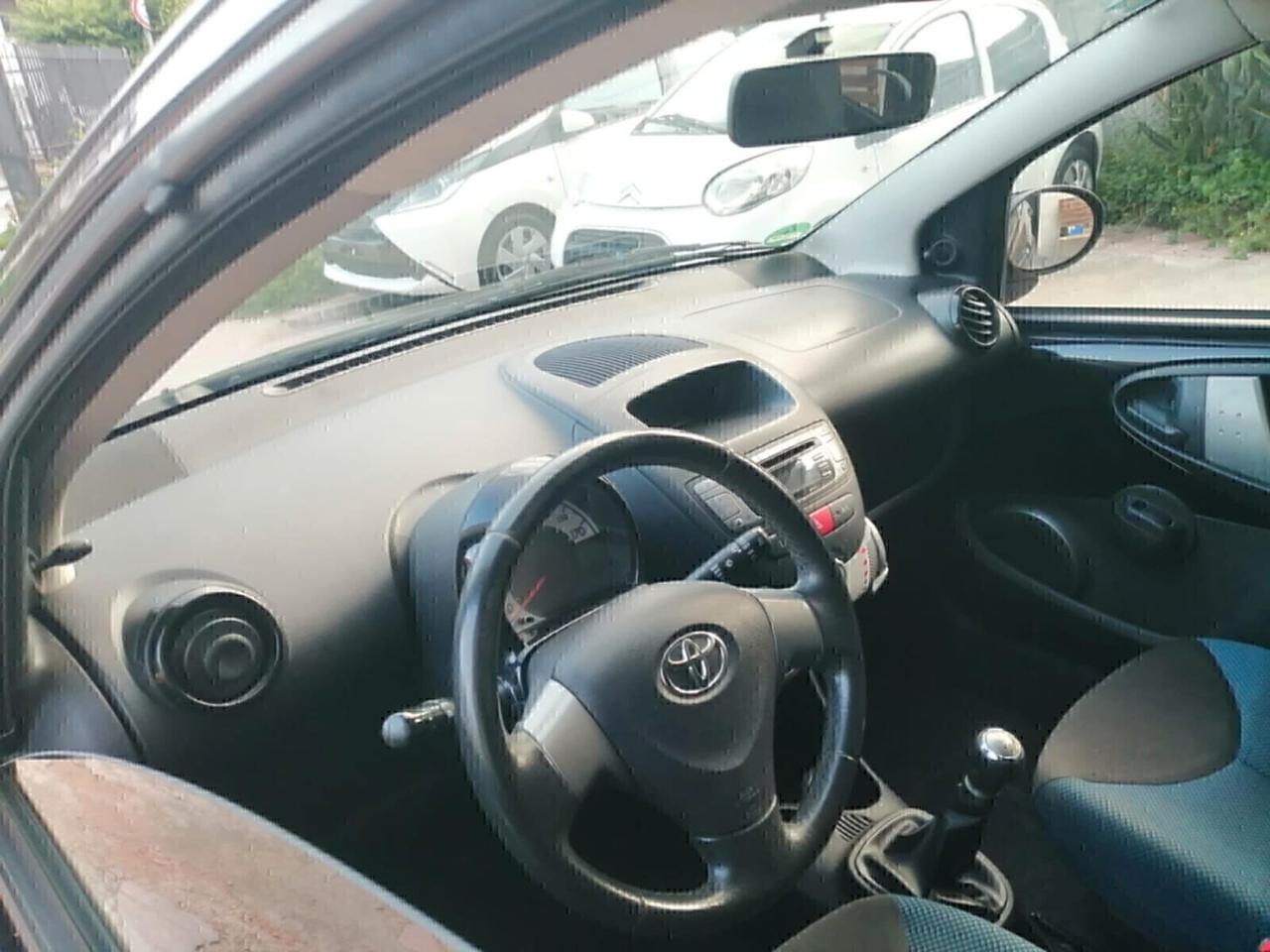 TOYOTA AYGO 1.0 68CV 2013 EURO 5 FULL BENZINA