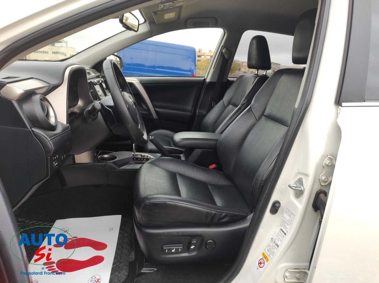 Toyota RAV 4 2.2 Diesel - 150cv 4WD