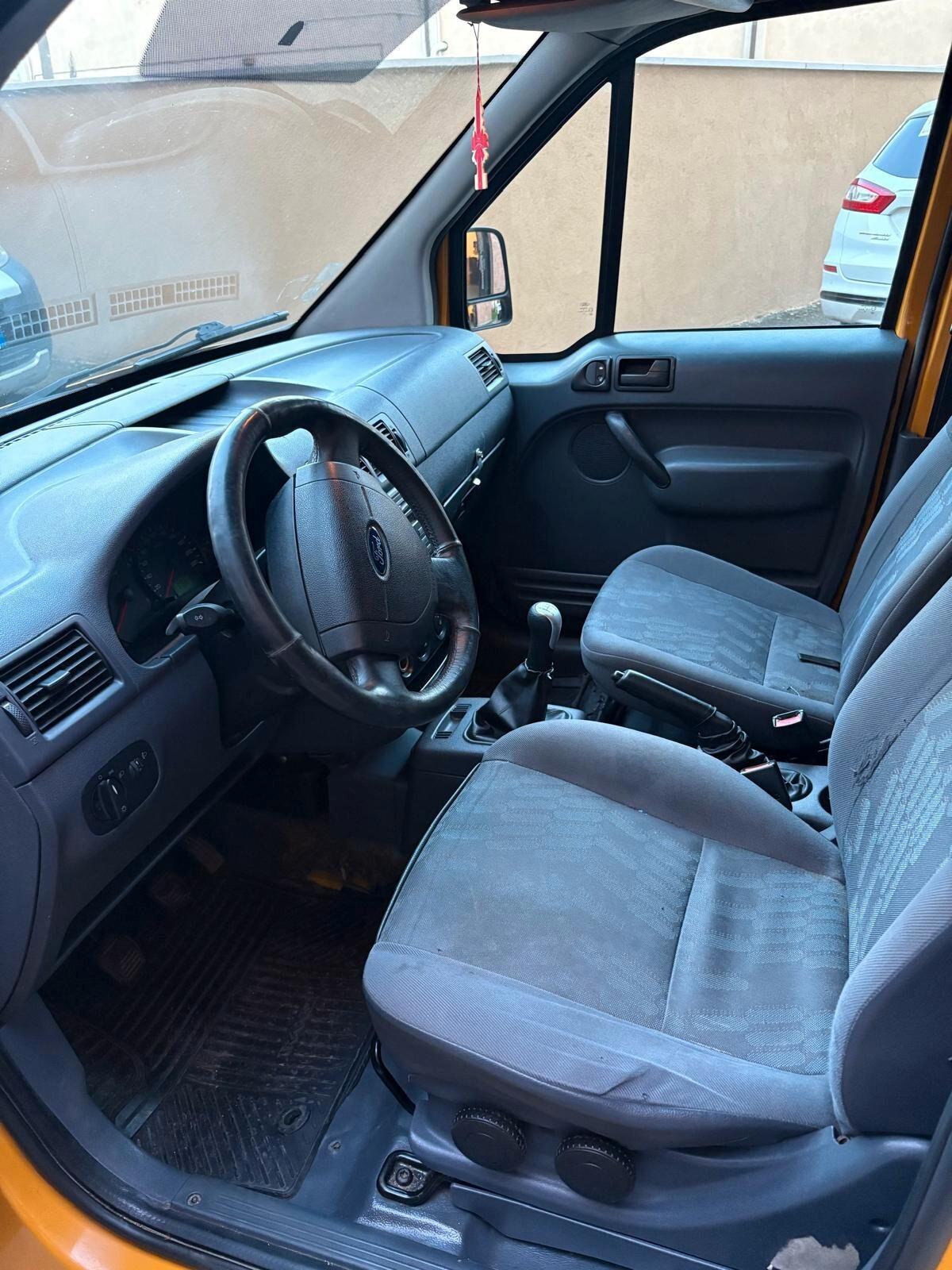 Ford Transit Connect 230L 1.8 TDCi/110CV PL-TA