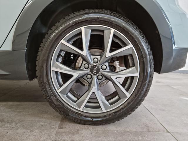 AUDI A1 citycarver 30 TFSI