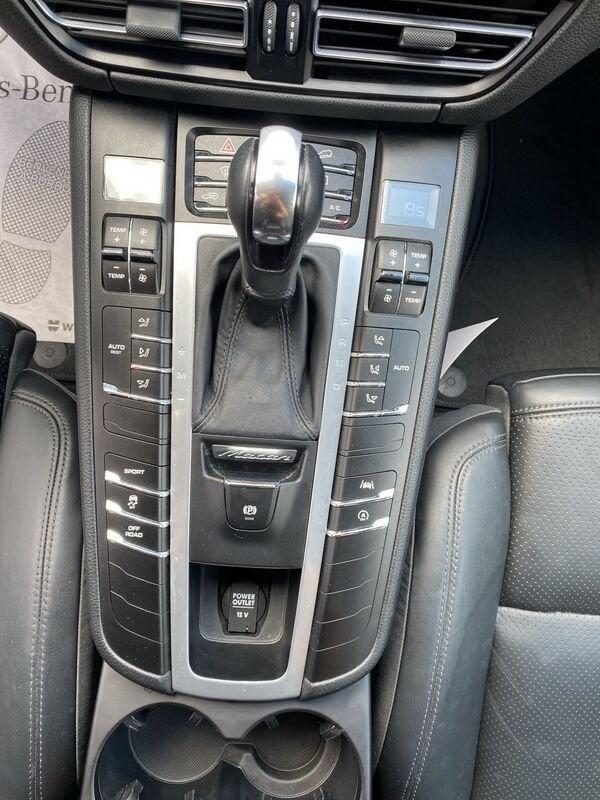 Porsche Macan 2.0 245cv pdk