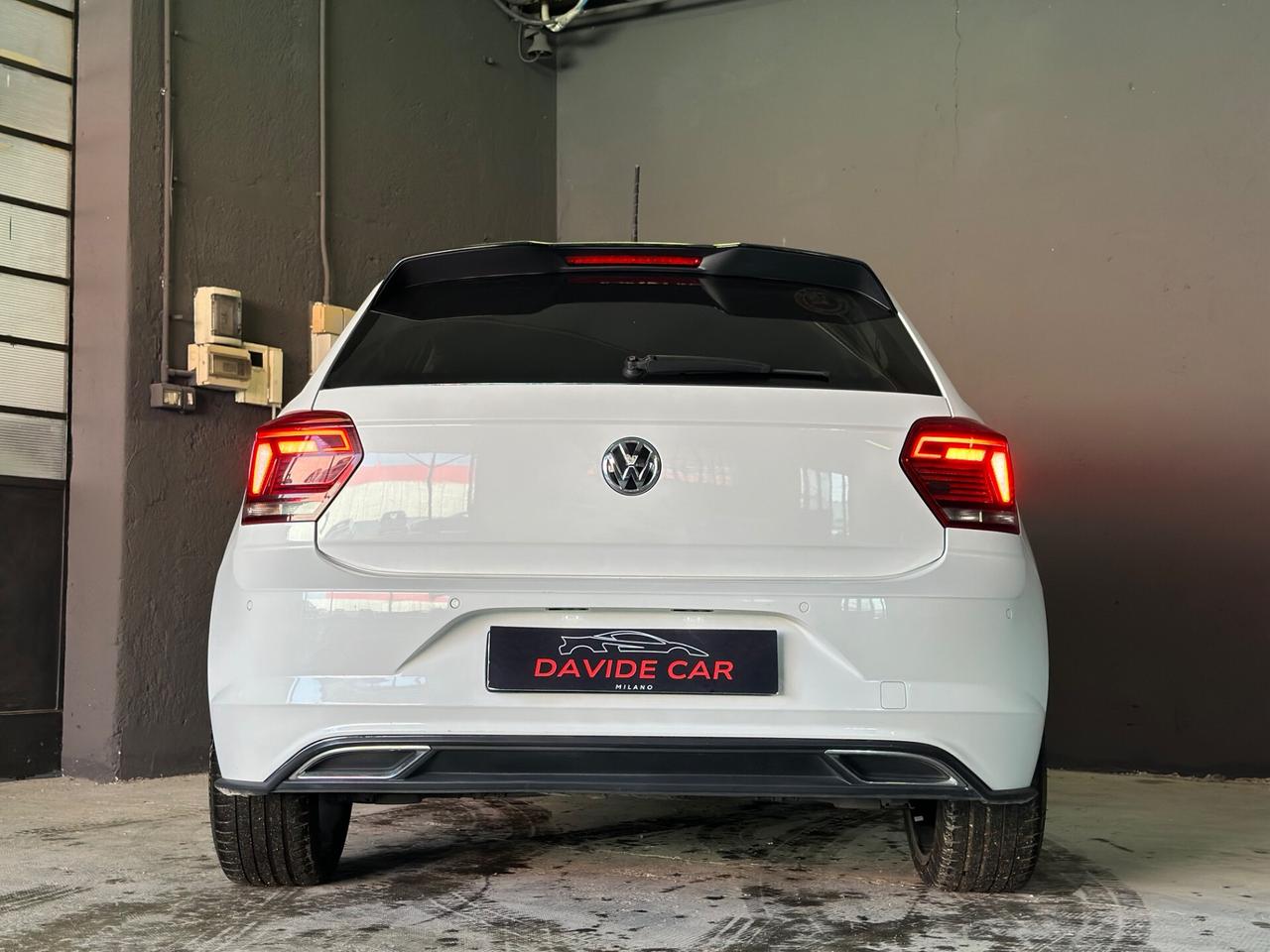 Volkswagen Polo 1.0 TSI 115 CV R-LINE