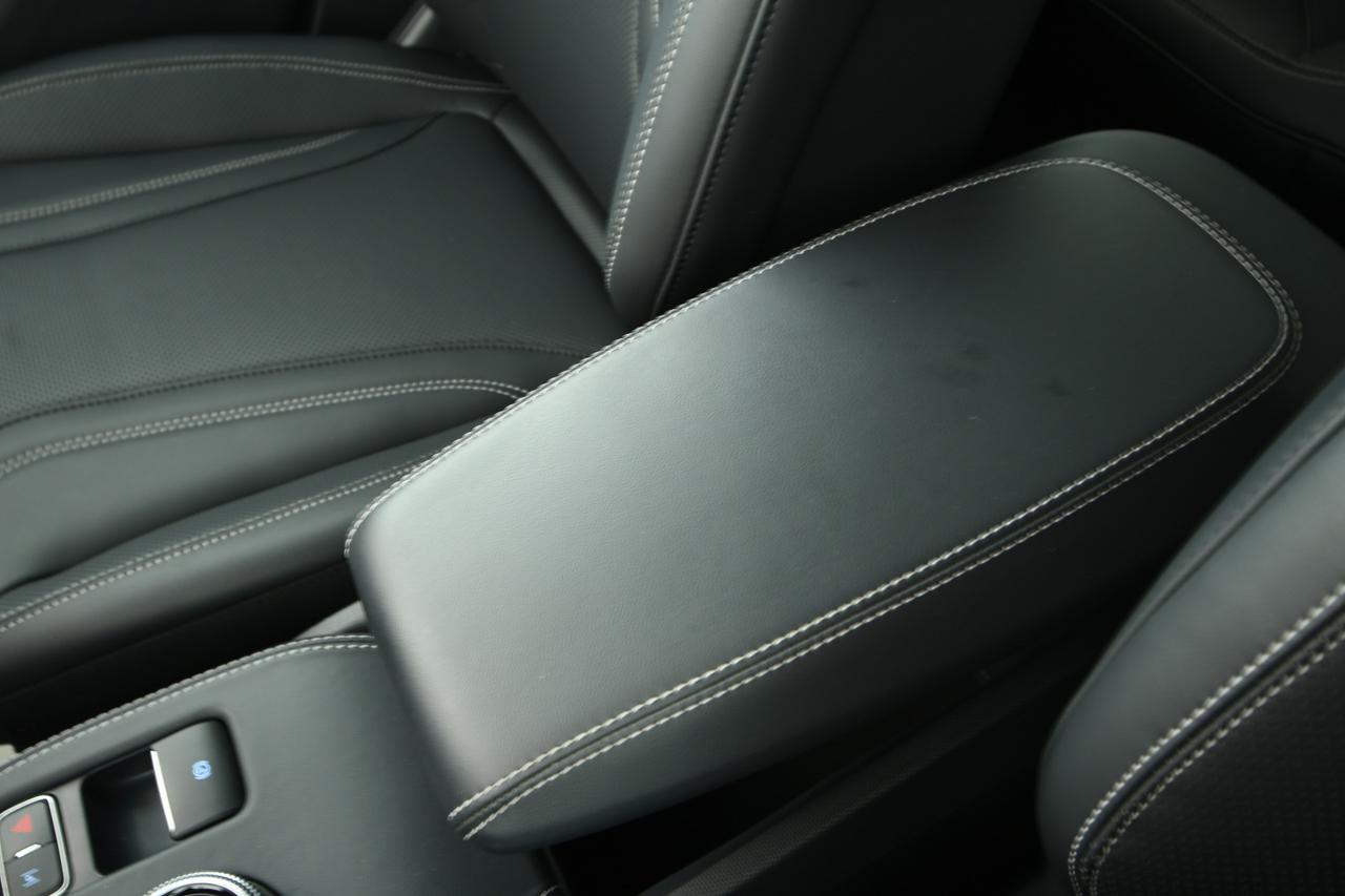 FORD Mustang Mach-e standard range rwd 269cv auto