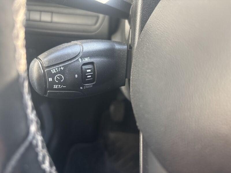 Peugeot 2008 BlueHDi 120 S&S Allure