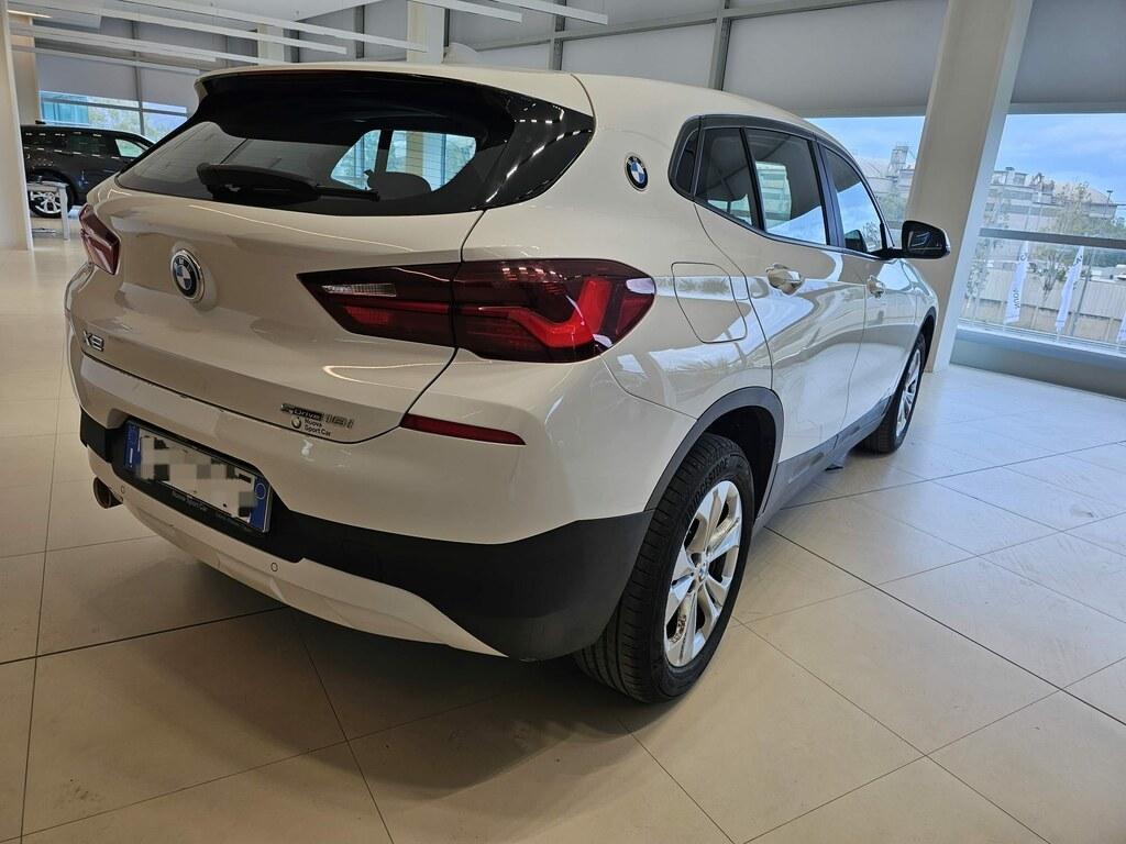 BMW X2 18 i sDrive