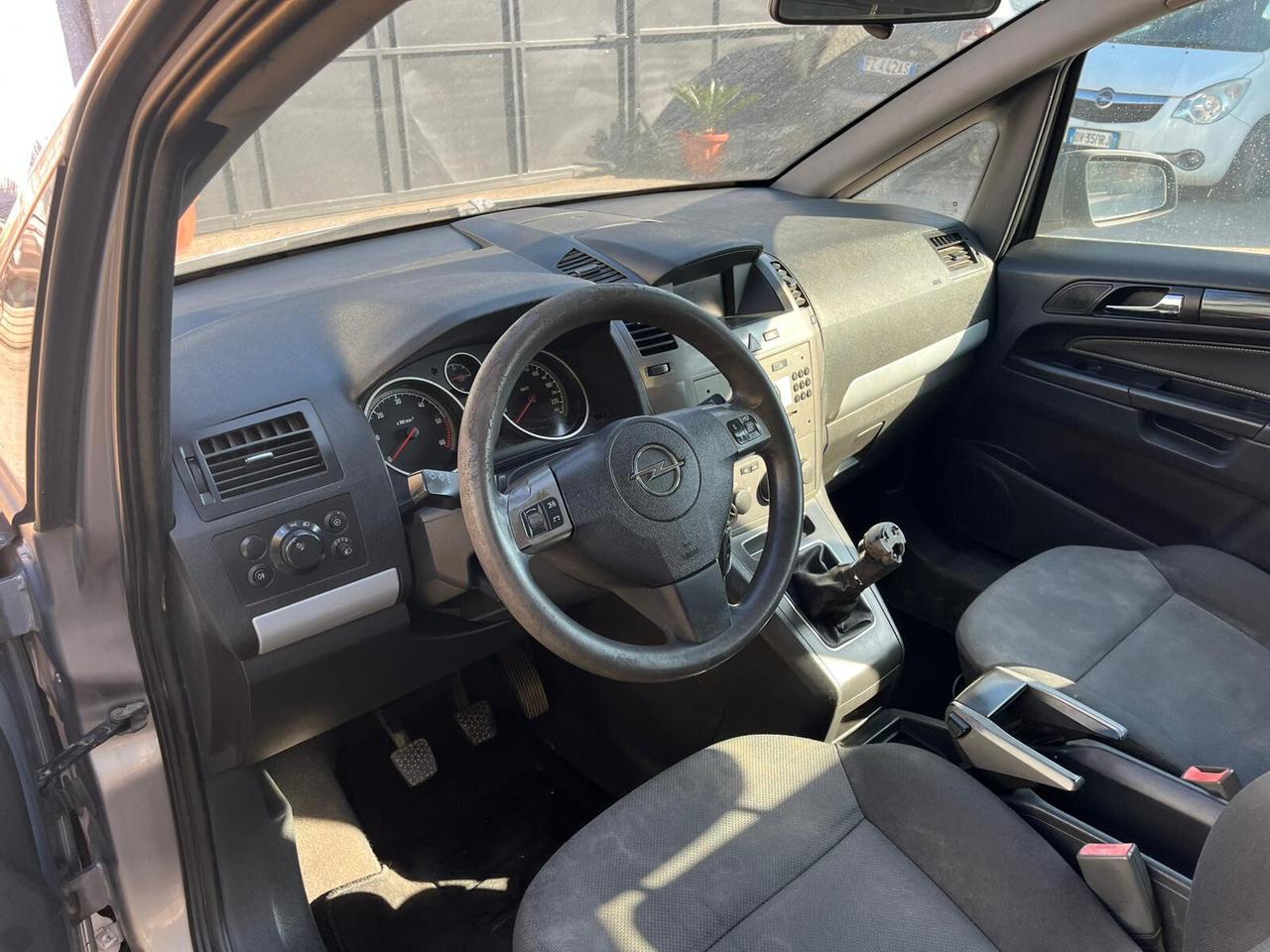 Opel Zafira 1.9 CDTI 120CV Cosmo