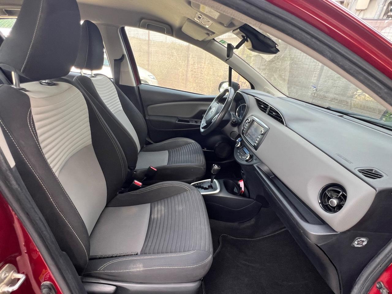 Toyota Yaris 1.5 Hybrid 5 porte Active FINANZIABILE