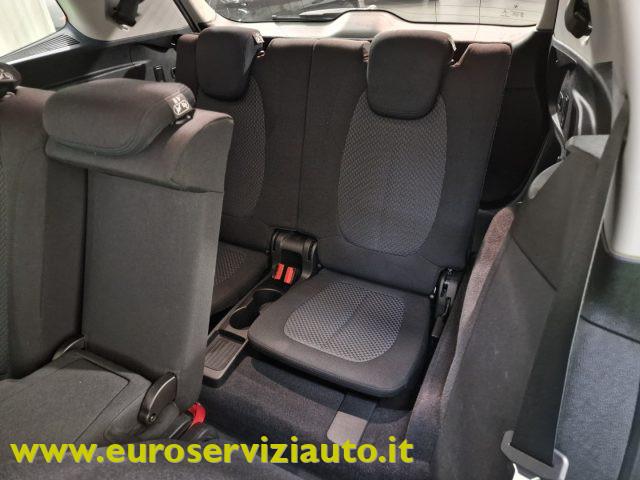 BMW 218 d Active Tourer Advantage