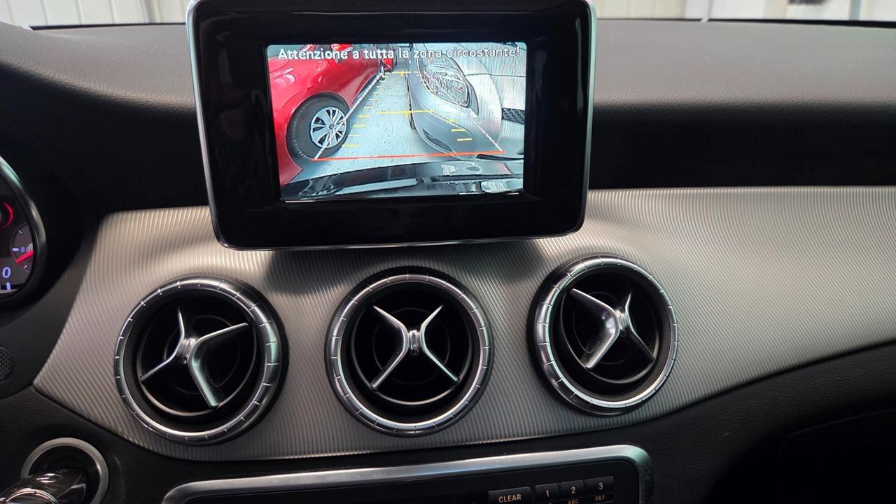 Mercedes-benz CLA 200 automatica Premium unico proprietario