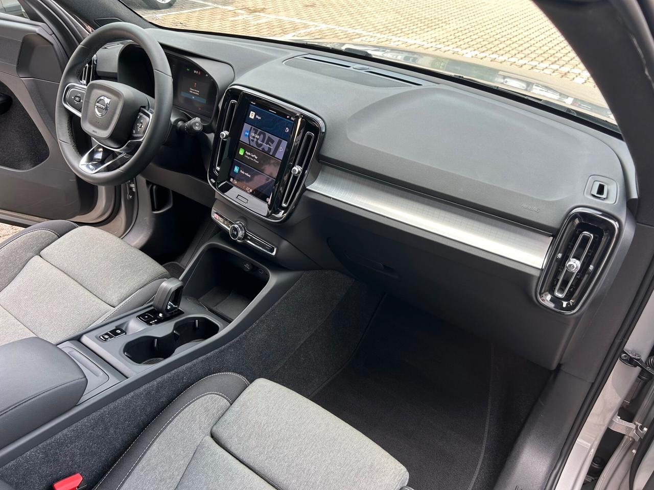 Volvo XC40 2.0 b3 Core auto