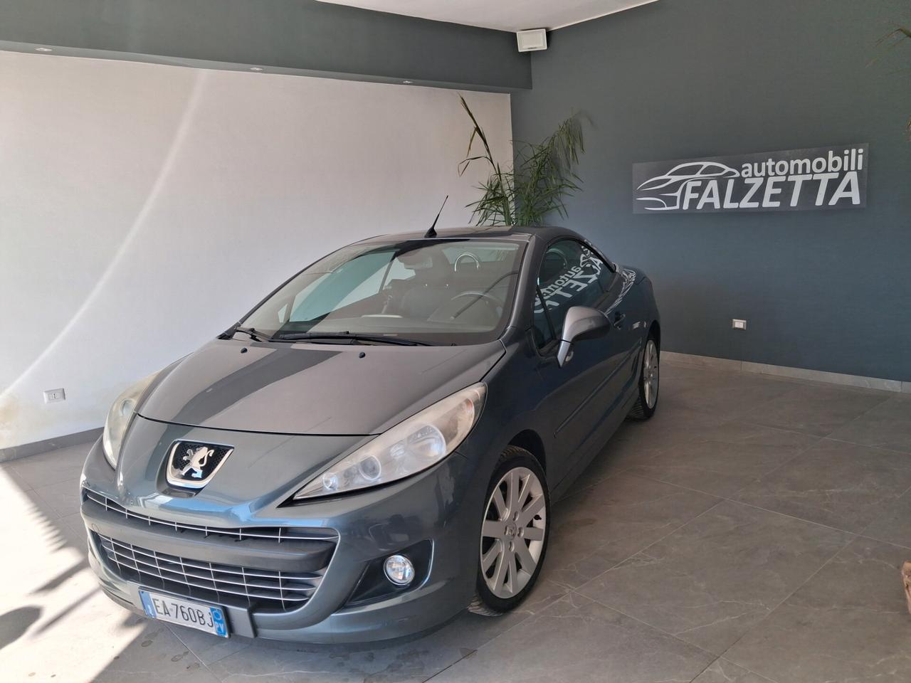 Peugeot 207 1.6 8V HDi 112CV CC Féline