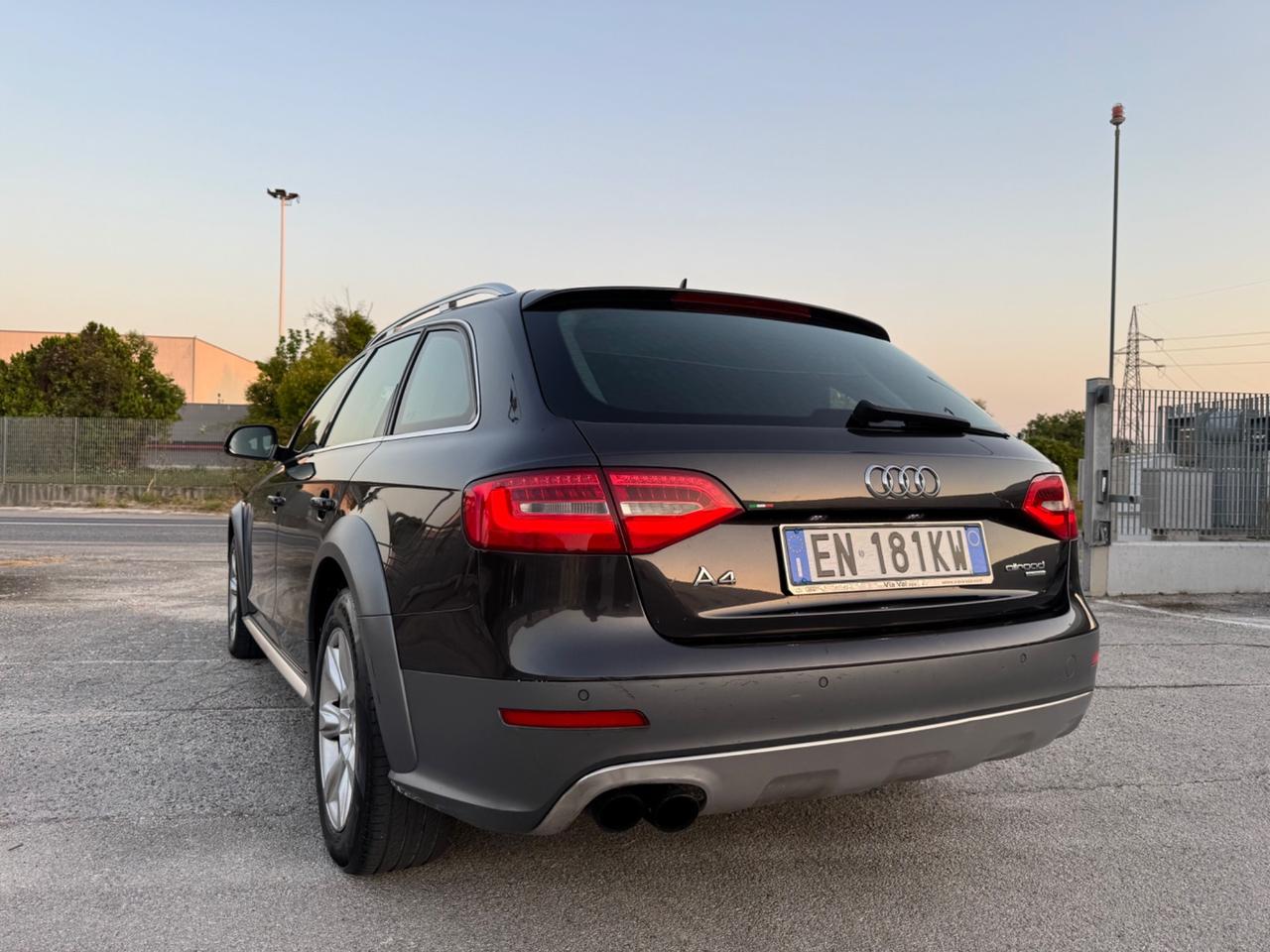 AUDI A4 ALLROAD 2.0 Tdi 177 CV S-Tronic- Led Navi