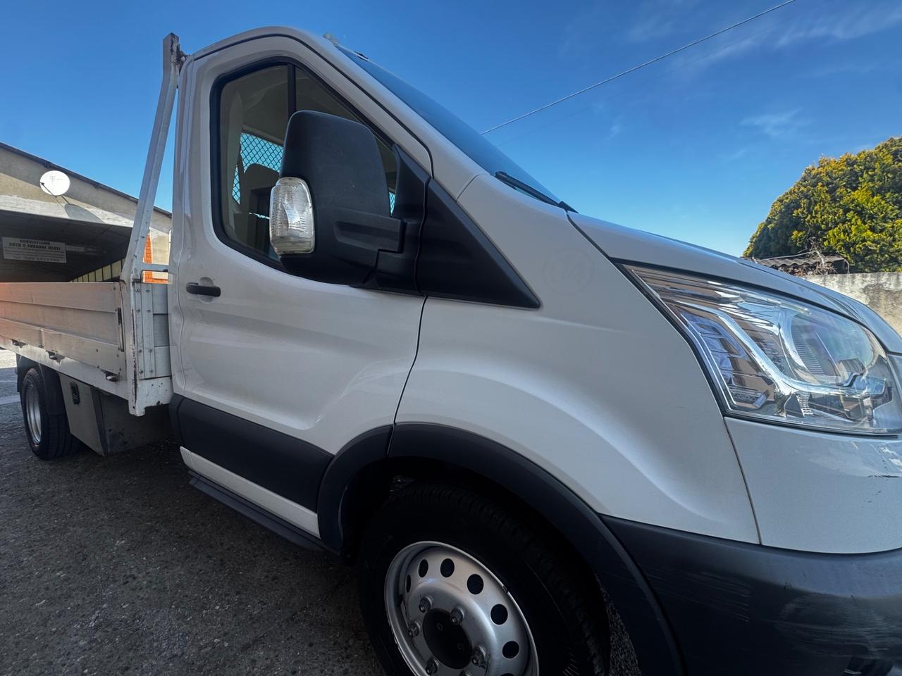 Ford Transit Custom 270 2.0 TDCi 130 PC Furgone Entry