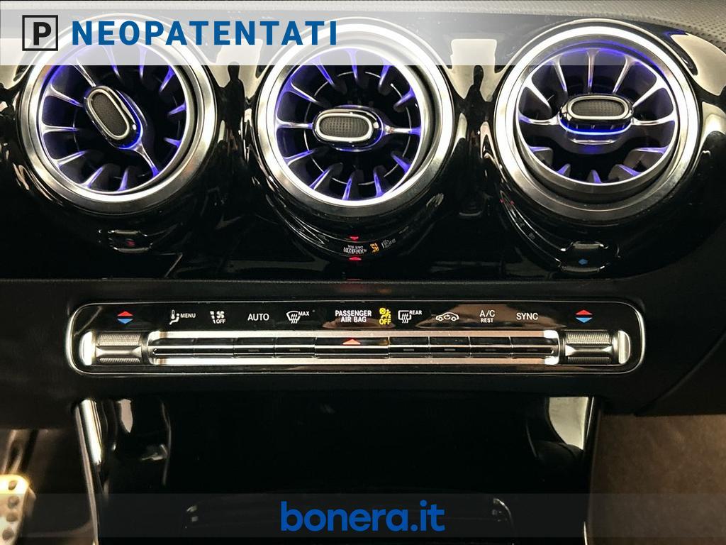 Mercedes Classe A 180 180 D Sport Night edition 8G-DCT