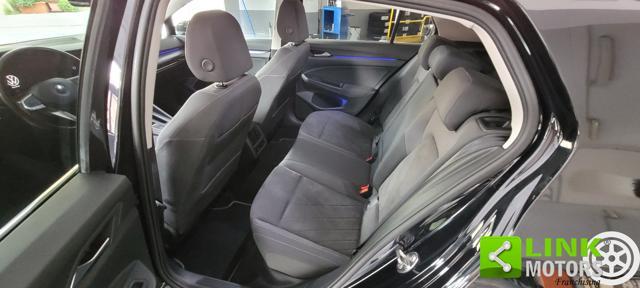 VOLKSWAGEN Golf Golf 8 1.5 eTSI 150 CV DSG Style Mild Hybrid