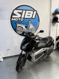 Yamaha X-Max 250