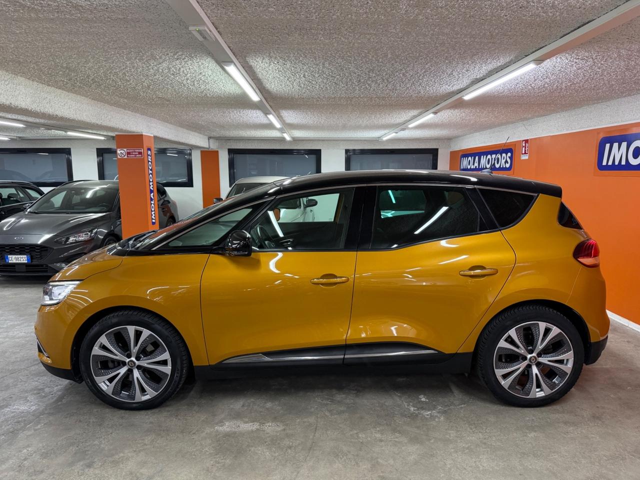 Renault Scenic Scénic dCi 8V 110 CV EDC Energy Intens