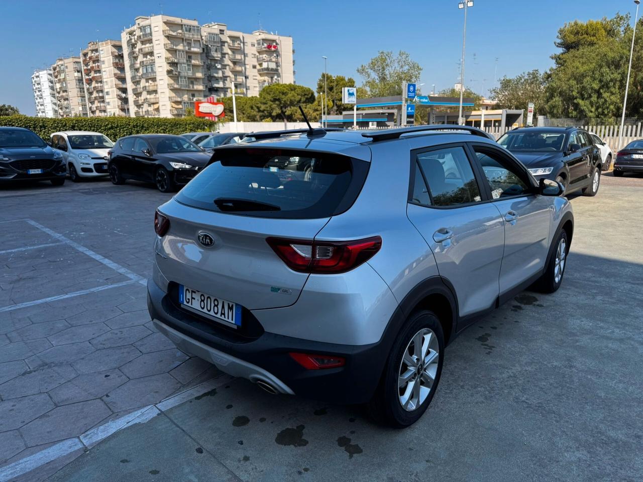 KIA STONIC 1.2 GPL URBAN RETROCAMERA E SENSORI