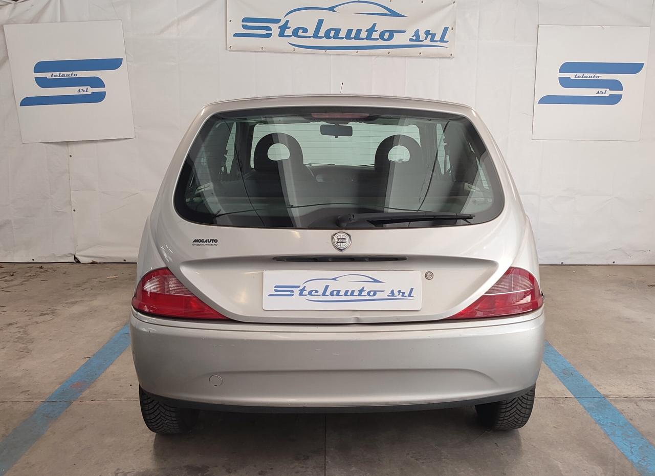 Lancia Y 1.2i cat Elefantino Blu NEOPATENTATO