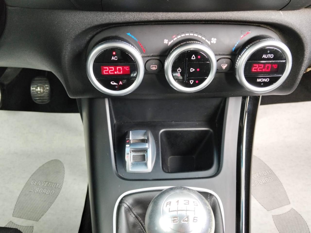 Alfa Romeo Giulietta 1.4 Turbo 120 CV Distinctive*Cerchi 17*UConnect*Aux*Usb