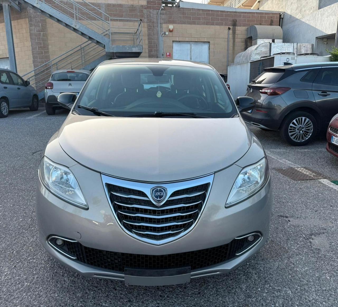 Lancia Ypsilon 1.3 MJT 16V 95 CV 5 porte S&S Gold
