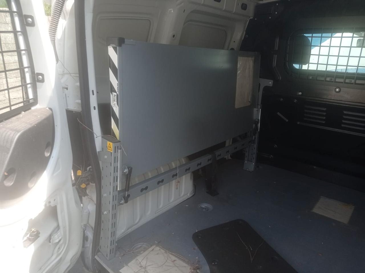 Fiat Fiorino 1.3 MJT 80CV Cargo KM 19830