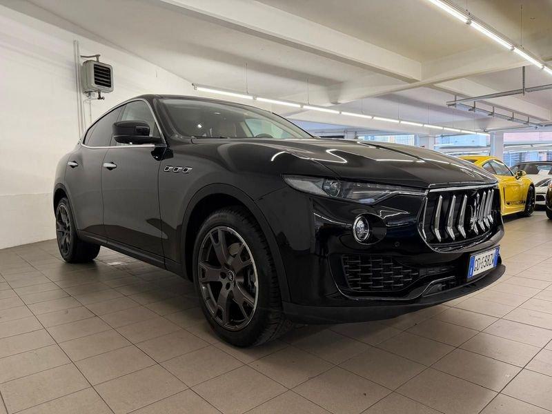 Maserati Levante 3.0 V6 350cv Q4 auto