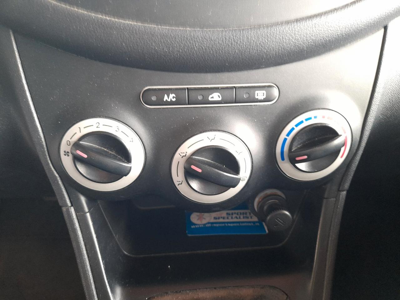 Hyundai i10 1.1 12V BlueDrive GPL Active