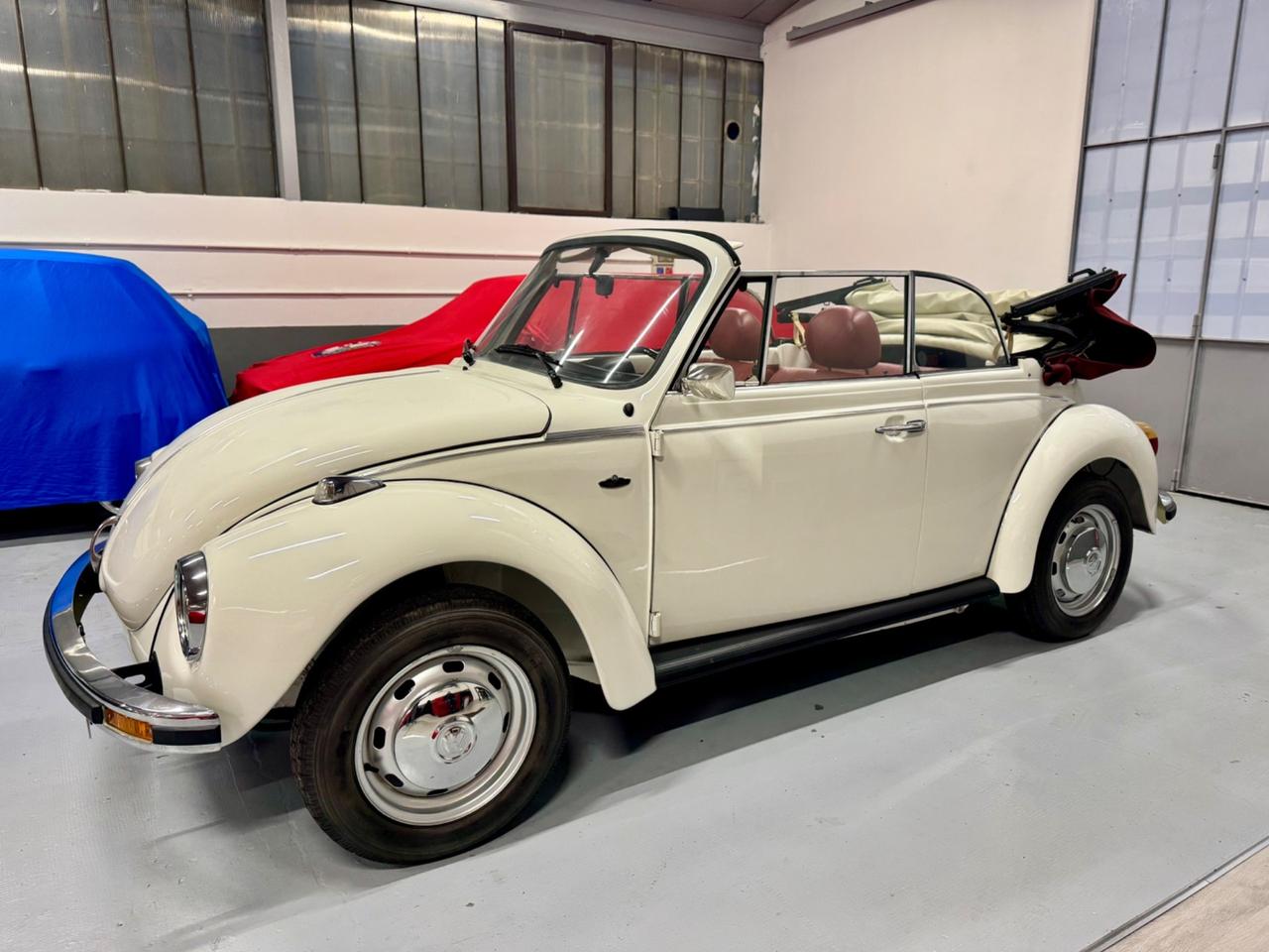 Volkswagen Maggiolone Cabriolet 1200 Karmann