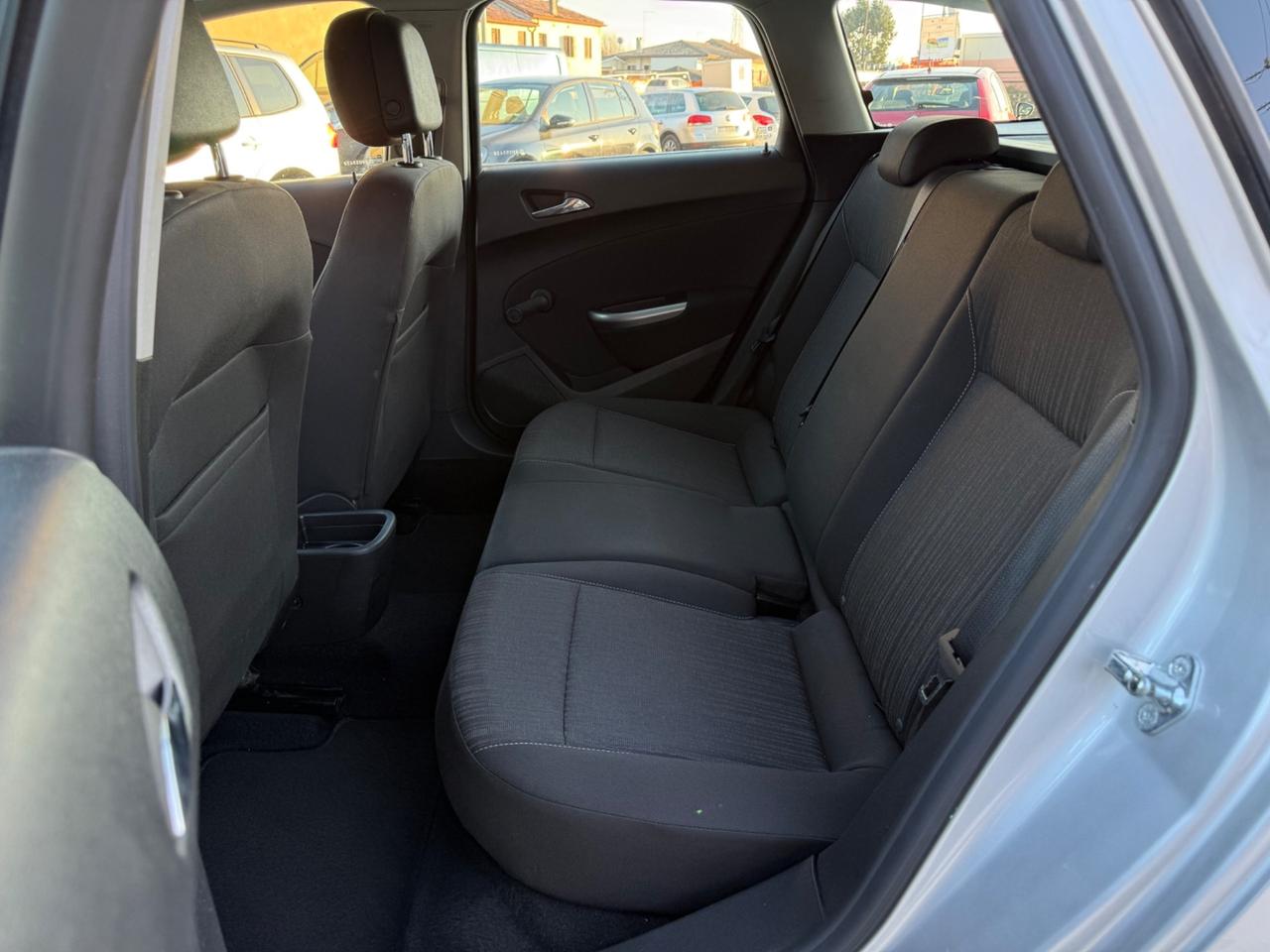 Opel Astra 1.7 CDTI 125CV Sports Tourer Cosmo UNICO