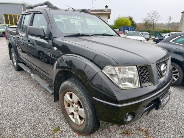 NISSAN Navara 2.5 dCi 4 porte Double Cab SE