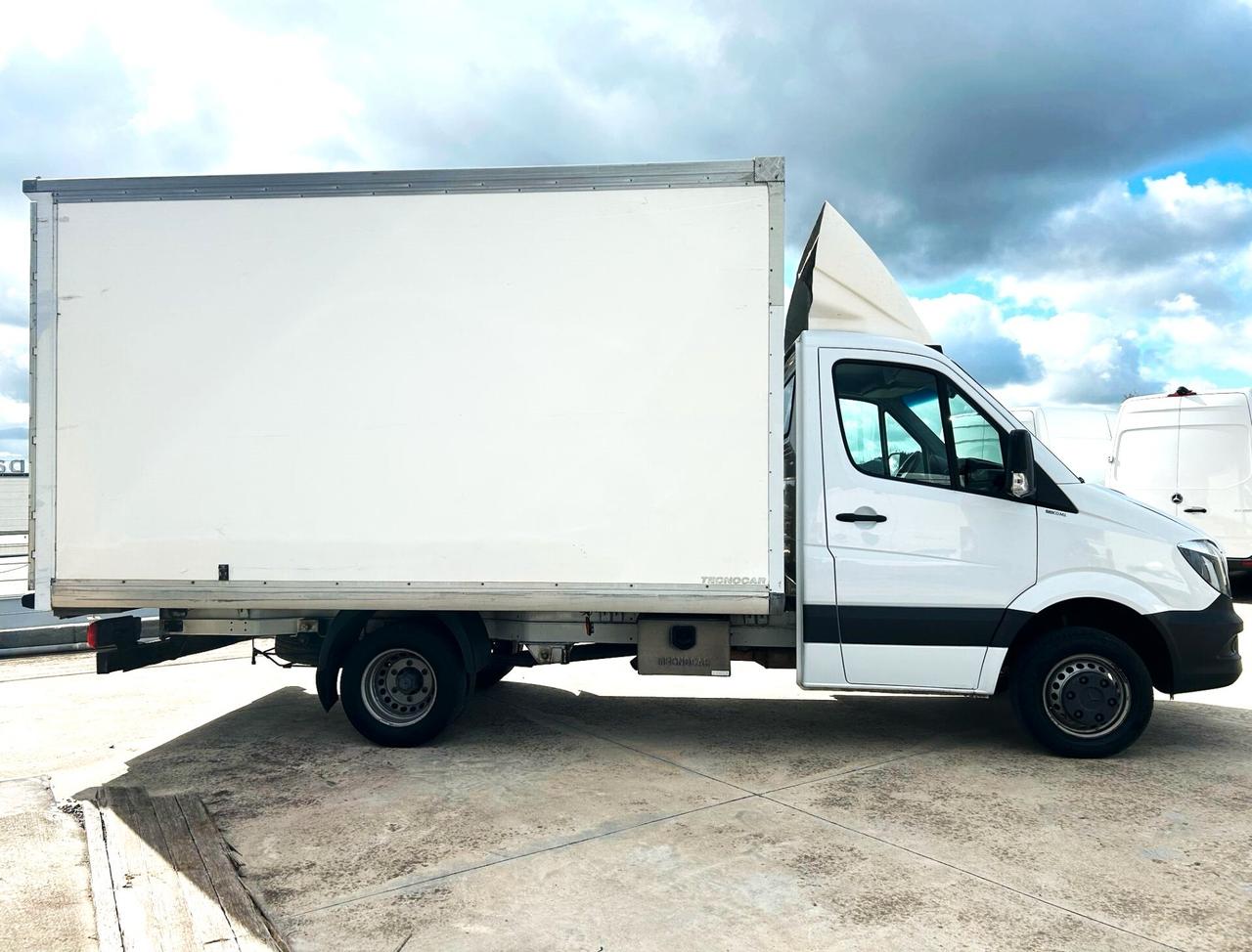 Mercedes Benz Sprinter 416 T 37.35 Furgonatura