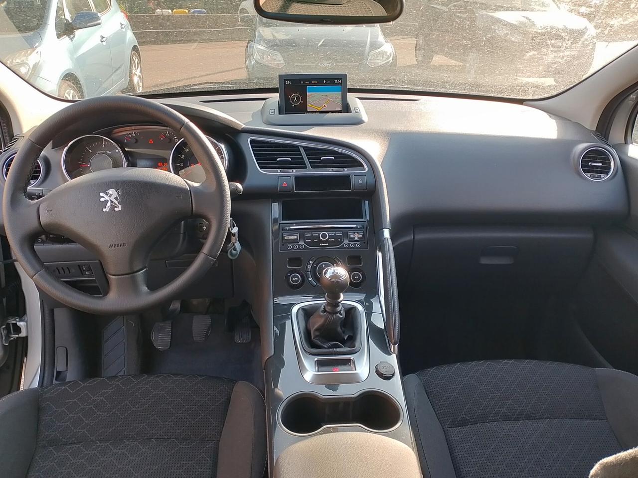 Peugeot 3008 1.6 HDi 115CV Allure