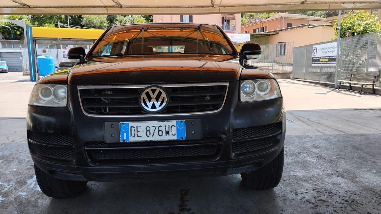 Volkswagen Touareg 2.5 TDI