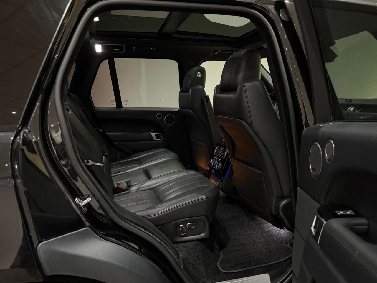 Land Rover Range 3.0 TDV6 Autobiography FULL FULL OPTIONAL