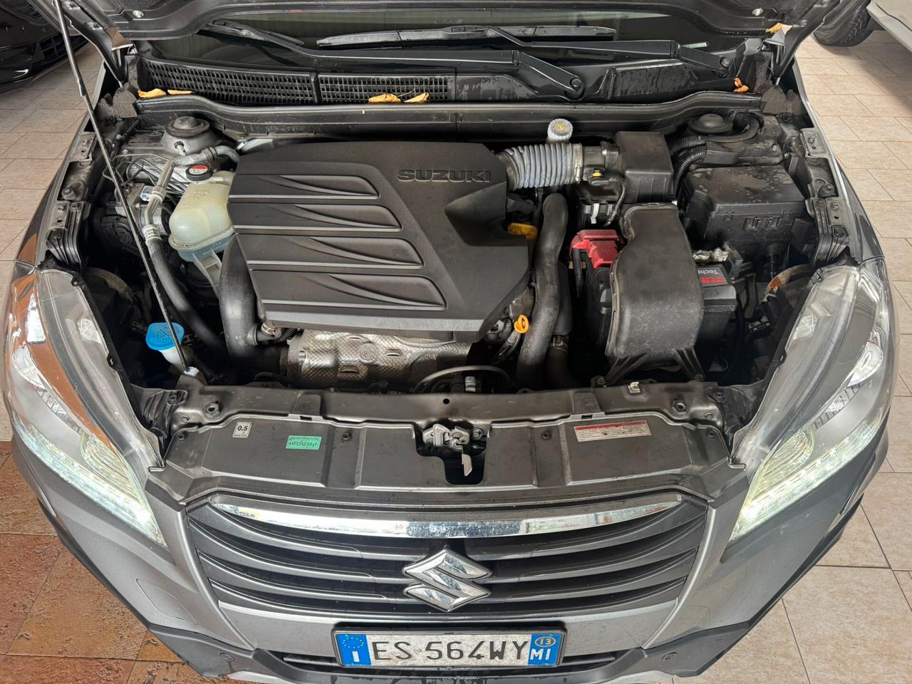 Suzuki S-Cross 1.6 DDiS STAR VIEW (88 KW)