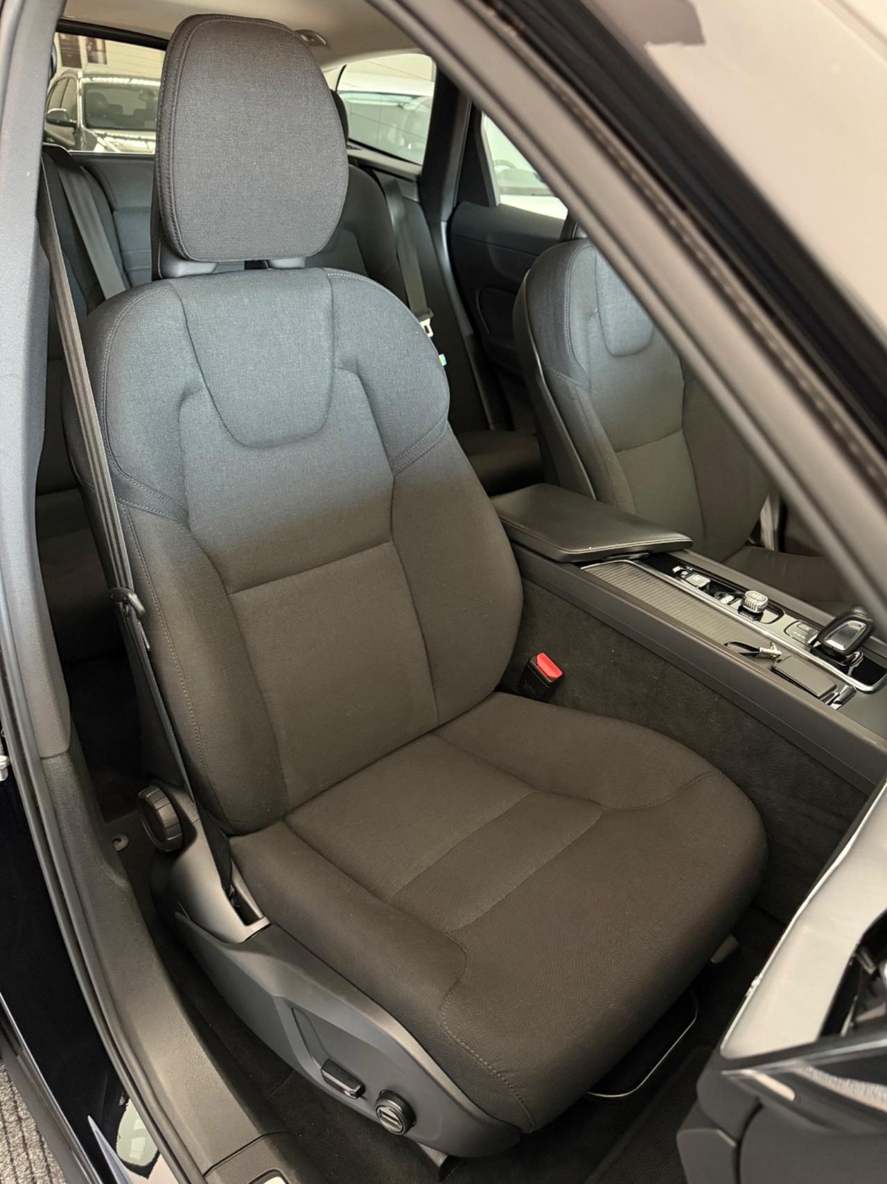 Volvo XC60 2.0 B4 197CV Momentum Geartronic