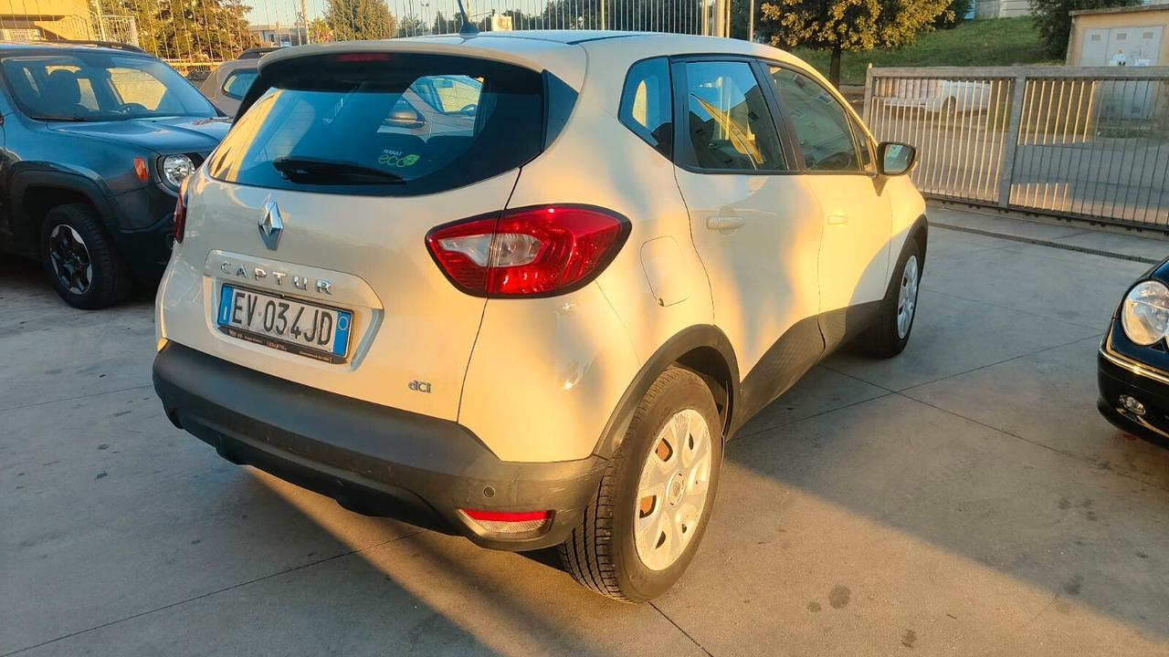 Renault Captur 1.5 dCi 8V 90 CV EDC Energy R-Link