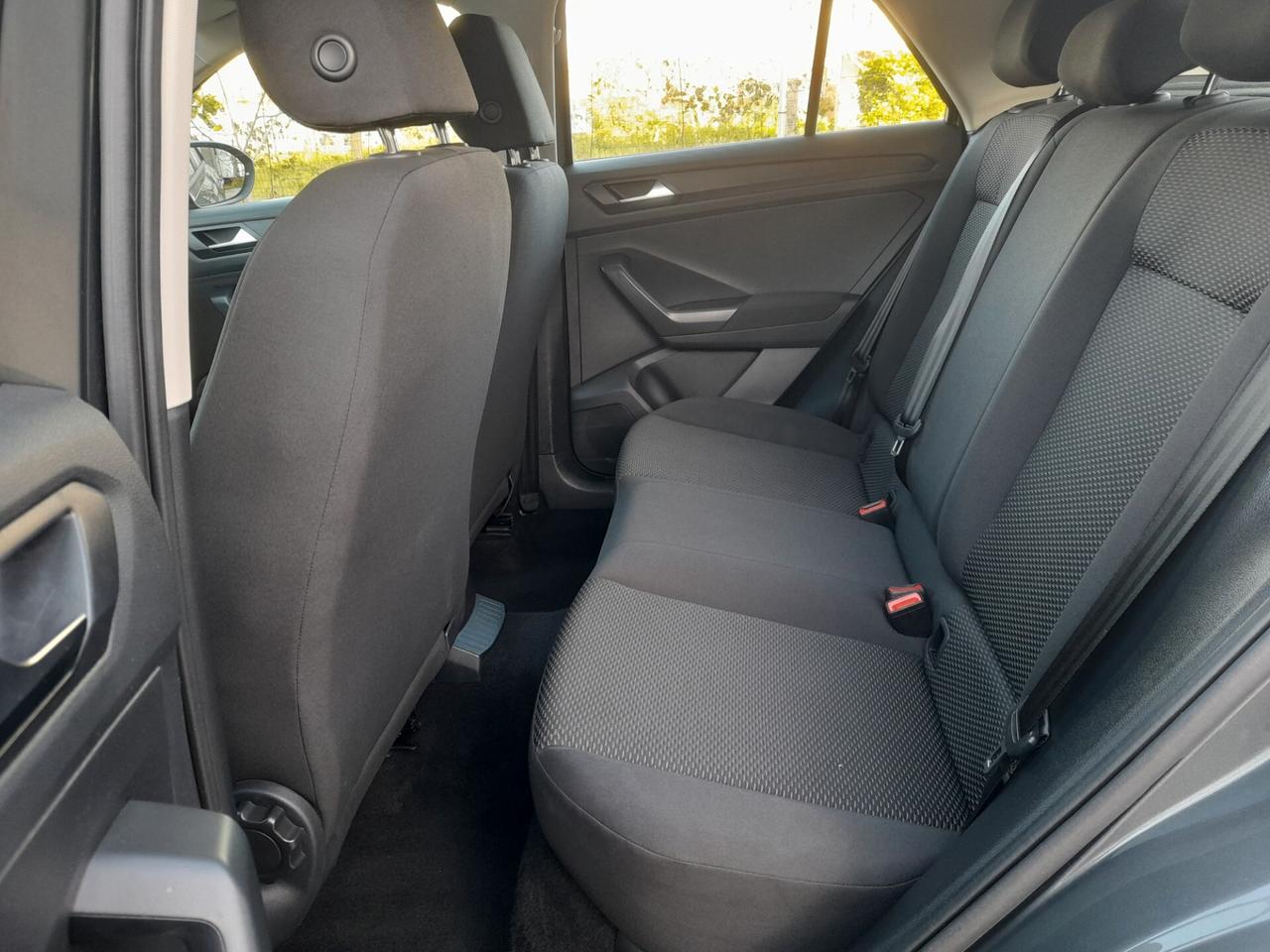 Volkswagen T-Roc 1.0 TSI anno 2022 solo 85.000km