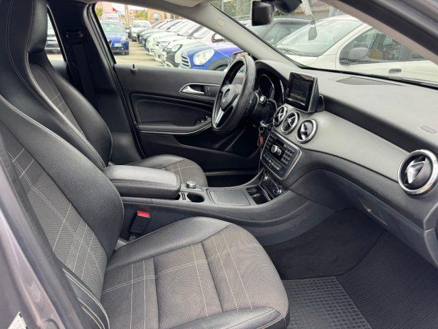 MERCEDES-BENZ GLA 200 CDI Automatic 4Matic Premium