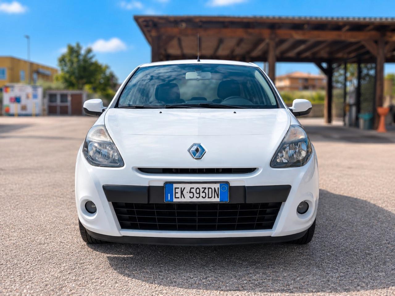 Renault Clio 1.2 16V 5 porte GPL Dynamique