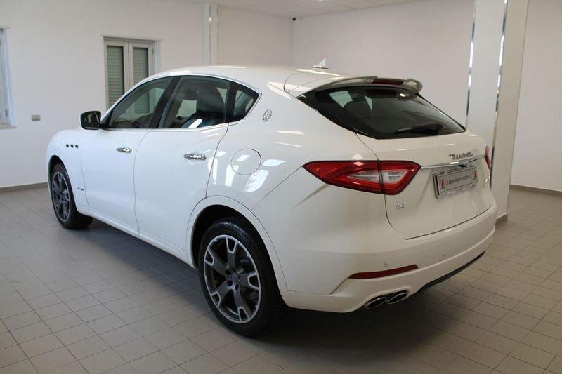 Maserati Levante V6 Diesel AWD Gransport