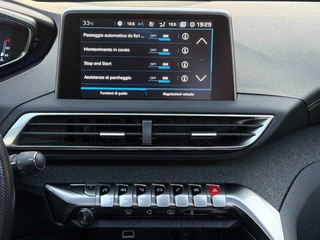 PEUGEOT 3008 1.5BlueHDi 130 GT Line *TETTO*