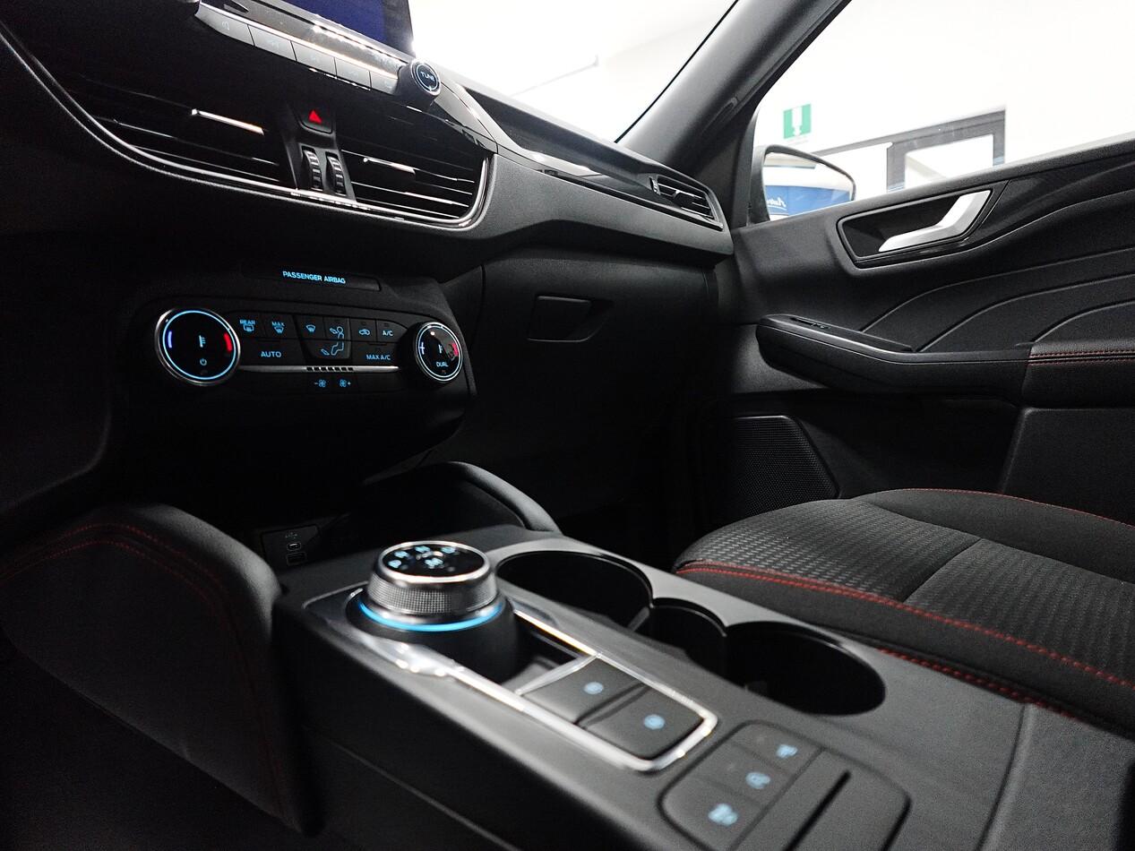 Ford Kuga 2.0 EcoBlue 120 CV POWERSHIFT ST LINE