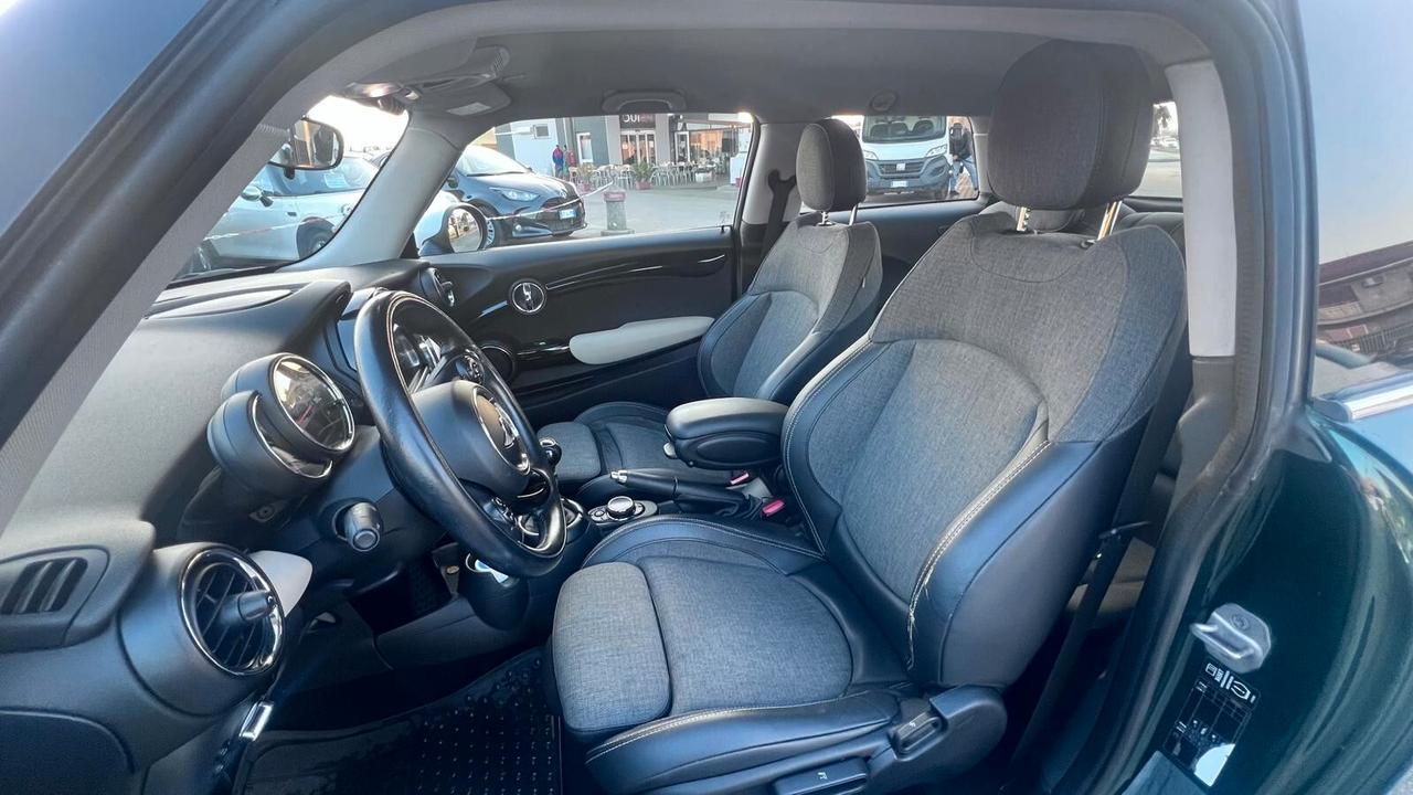 Mini Cooper Coupe Mini Cooper D Coupe MINI COOPER D BUSINESS XL