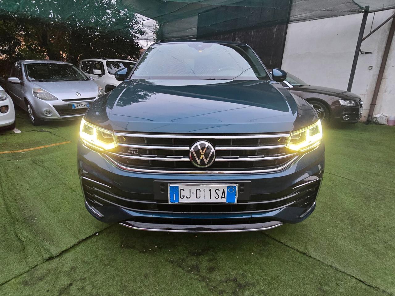 VW Tiguan 2.0 TDI 150 CV DSG R-Line -2022