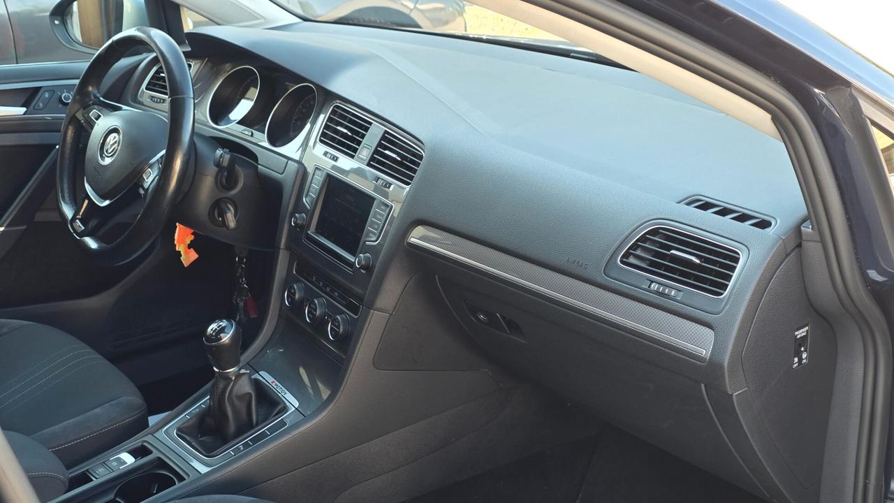 Volkswagen Golf Variant Alltrack 2.0 TDI 4MOTION