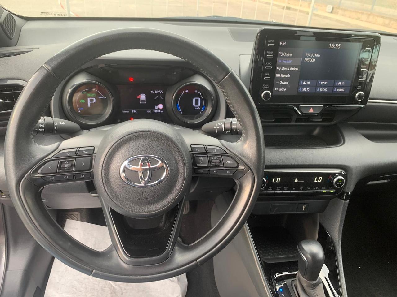 Toyota Yaris 1.5 Hybrid 5 porte Lounge