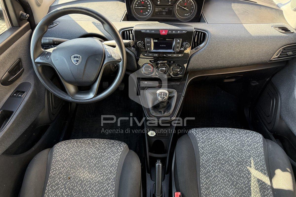 LANCIA Ypsilon 1.2 69 CV 5 porte Gold