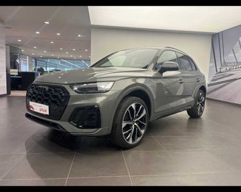 AUDI Q5 40 TDI 204 CV quattro S tronic Identity Black